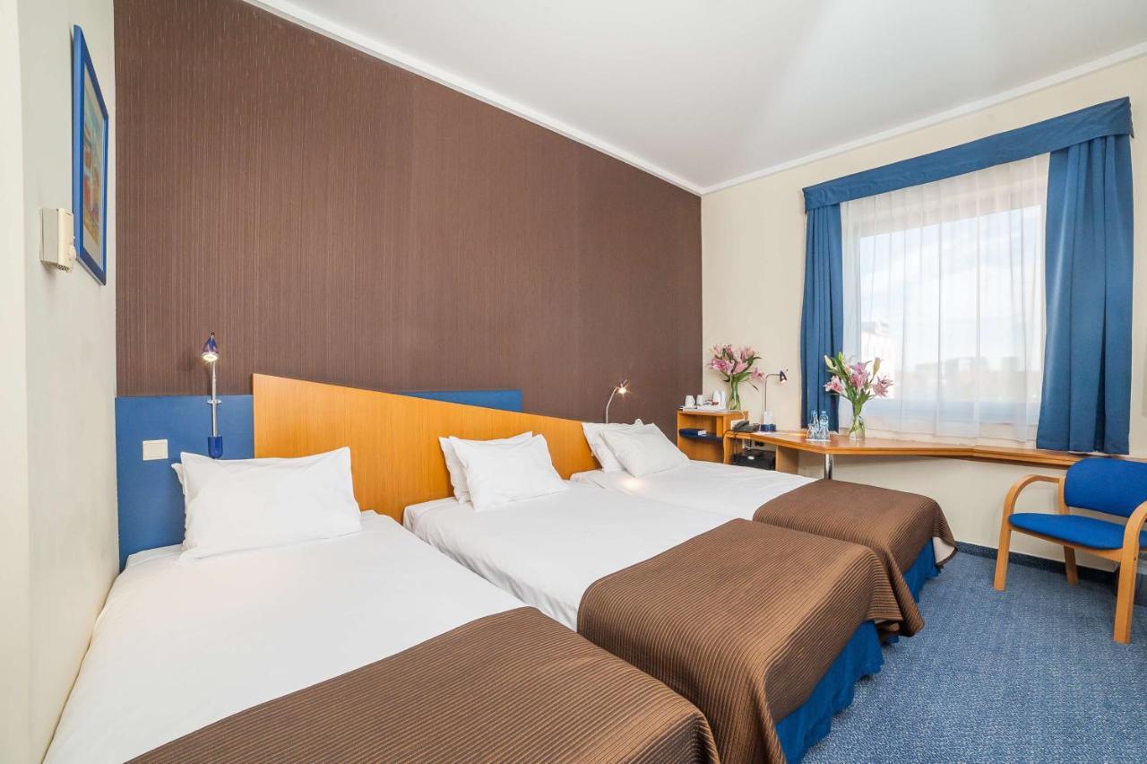 Express Krakow Hotel كراكوفيا المظهر الخارجي الصورة