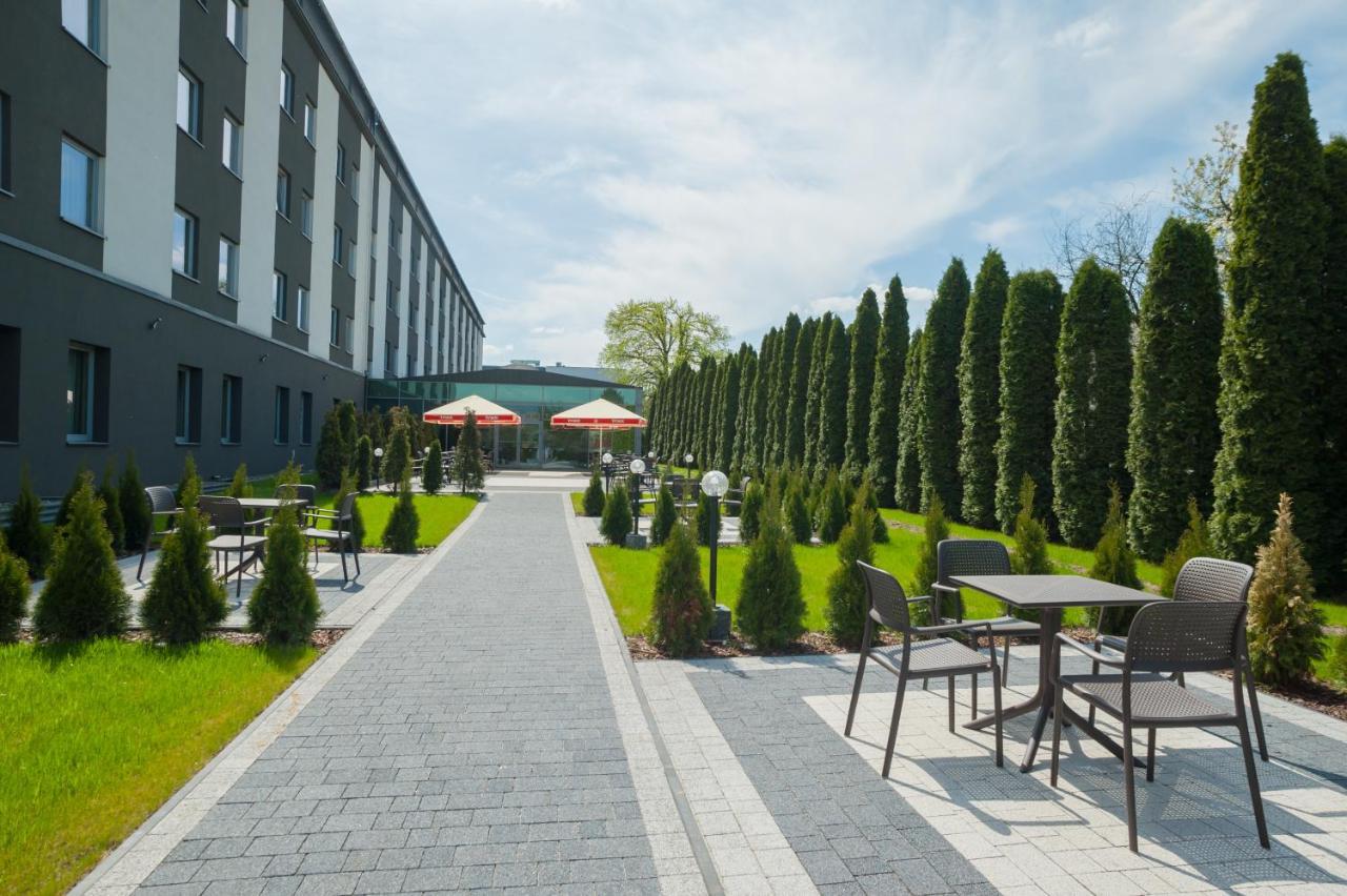 Express Krakow Hotel كراكوفيا المظهر الخارجي الصورة