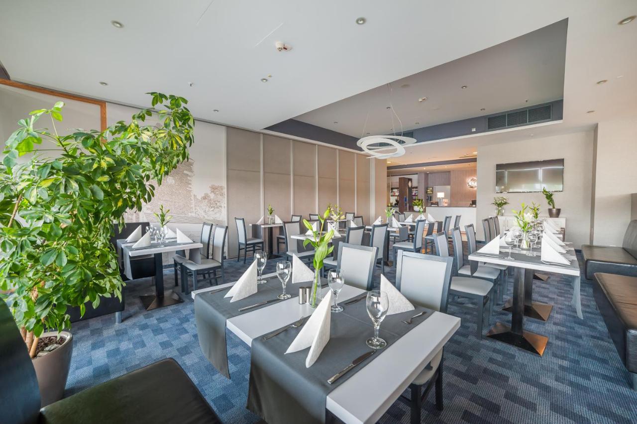 Express Krakow Hotel كراكوفيا المظهر الخارجي الصورة